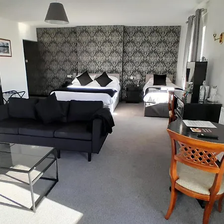 Bed and Breakfast The Donard Newcastle  Esterno foto